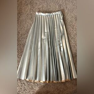 Zara Children’s skirt but fits like a small